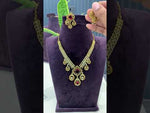Load and play video in Gallery viewer, Beautiful victorian polish short necklace with green stone