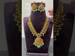 Load and play video in Gallery viewer, Beautiful traditional short guttapusalu necklace with green beads