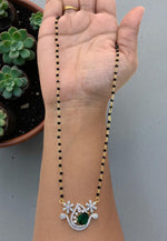 Load image into Gallery viewer, Beautiful black beads chain with green stone