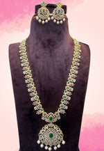 Load image into Gallery viewer, Stunning Gj polish long haram with green stone