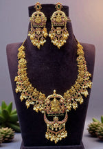 Load image into Gallery viewer, Beautiful nakshi haram with jadav kundan stone