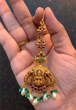 Load image into Gallery viewer, Beautiful tikka with green beads