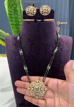 Load image into Gallery viewer, Beautiful black beads chain with mint green stone