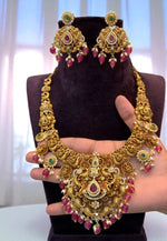 Load image into Gallery viewer, Traditional short necklace with nakshi polish and ruby beads