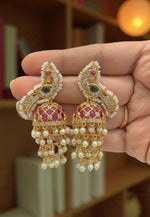 Load image into Gallery viewer, Beautiful jumkhas with green stone and peacock design