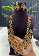 Load image into Gallery viewer, Beautiful long haram with green beads and stone