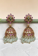 Load image into Gallery viewer, Traditional jumkhas with green stone