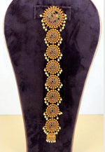 Load image into Gallery viewer, Beautiful hair accessories with nakshi polish and pink stone