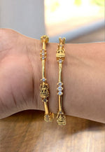 Load image into Gallery viewer, Beautiful bangles with nakshi polish