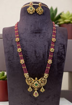Load image into Gallery viewer, Beautiful beads haram with ruby stones and nakshi polish