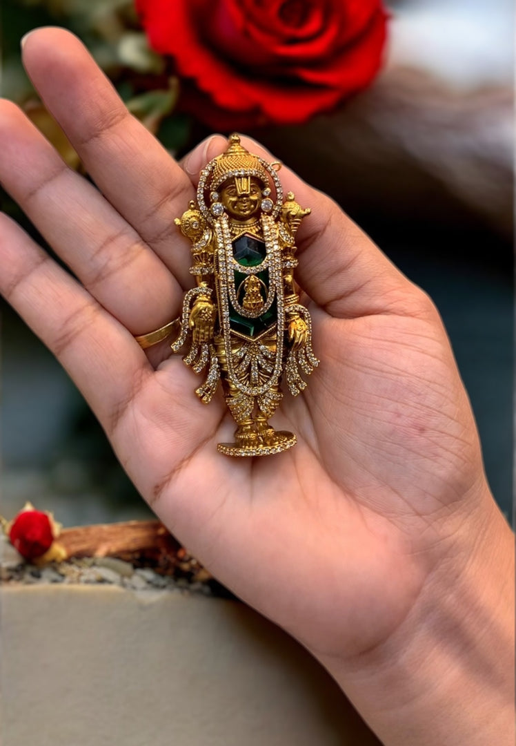 Beautiful pendant set with traditional balaji pendant