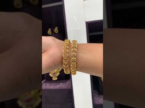 Beautiful uncut stones bangles with rose gold finishing