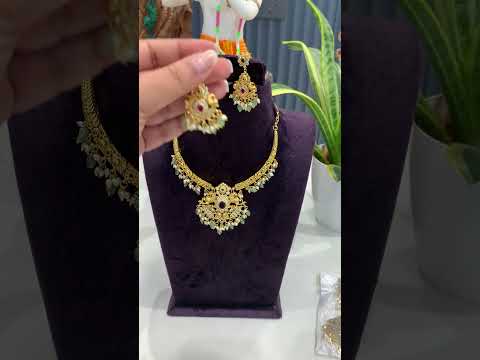 Beautiful kanti necklace with pink stone