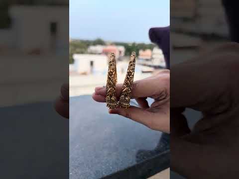 Beautiful openable kada bangle with green stone