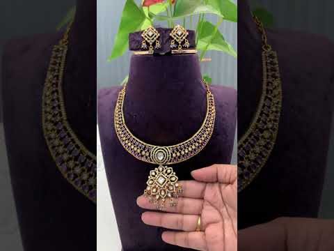 Beautiful victorian polish short necklace with purple stone