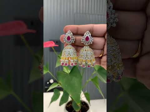 Beautifull gj polish jumkhas with green stone