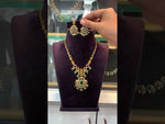 Load and play video in Gallery viewer, Beautiful short necklace with green stone and Victorian polish
