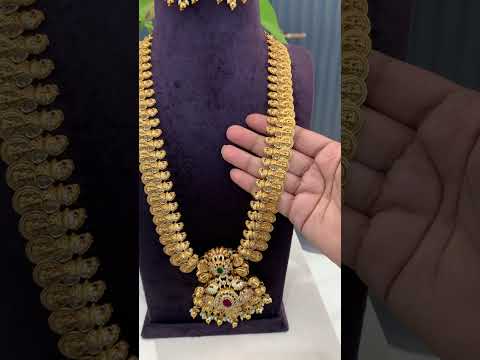 Traditional long haram with green and pink stone