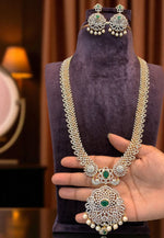 Load image into Gallery viewer, Beautiful gj polish long haram with green stone

