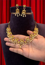 Load image into Gallery viewer, Beautiful short necklace with pink stone and guttapusalu hangings
