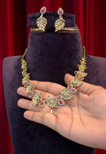 Load image into Gallery viewer, Beautiful short party wear necklace with green and pink stone
