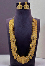 Load image into Gallery viewer, Traditional long haram with nakshi polish and kasulu design