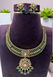 Beautiful victorian polish short necklace with purple stone