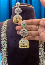 Load image into Gallery viewer, Beautiful long and heavy GJ polish necklace with green stone
