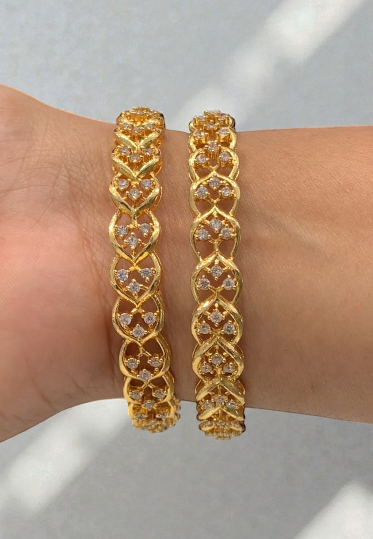 Beautiful uncut stones bangles with rose gold finishing