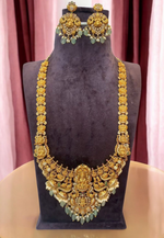 Load image into Gallery viewer, Traditional long haram with green stone and guttapusalu hangings

