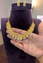 Load image into Gallery viewer, Traditional bottumala short necklace