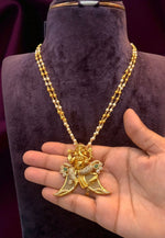 Load image into Gallery viewer, Beautiful short chain with Vinayaka pendant

