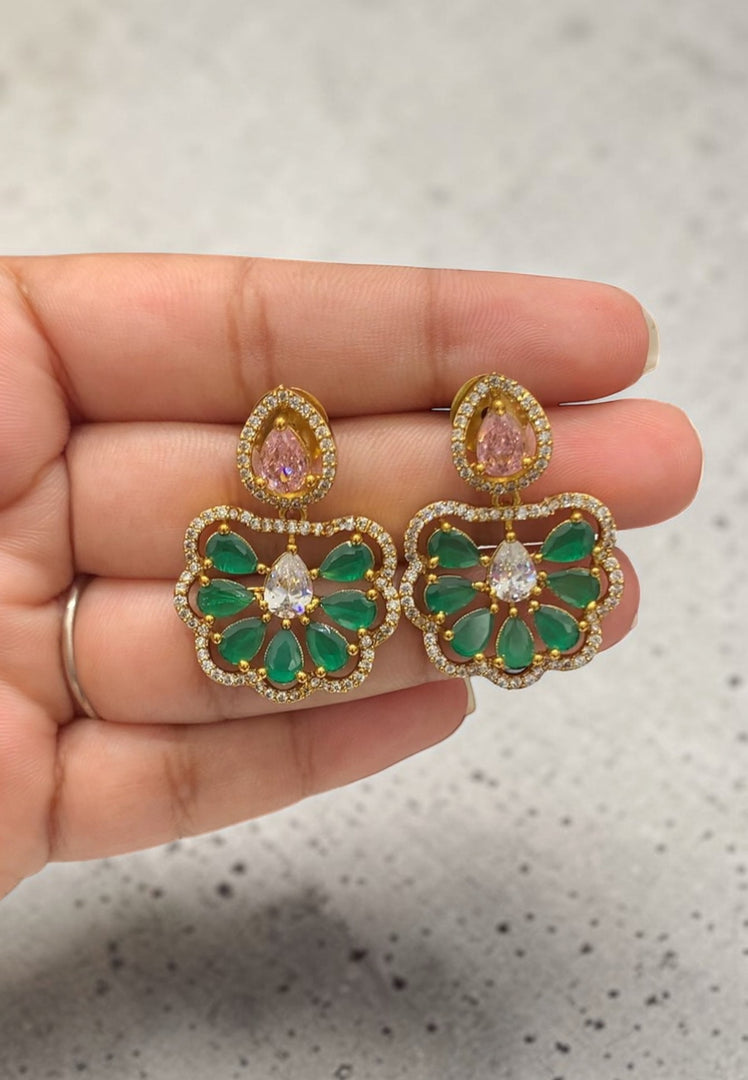 Beautiful victorian polish earrings with green stone