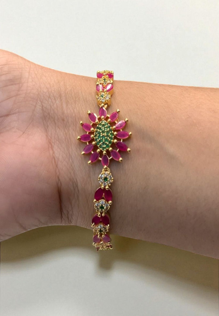 Beautiful bracelet with pink stone