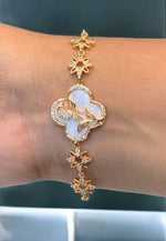 Load image into Gallery viewer, Beautiful bracelet -perfect for any occasion
