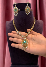 Load image into Gallery viewer, Beautiful party wear short necklace with green stone
