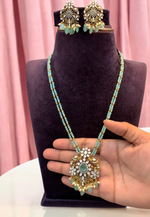 Load image into Gallery viewer, Beautiful beads haram with blue stone
