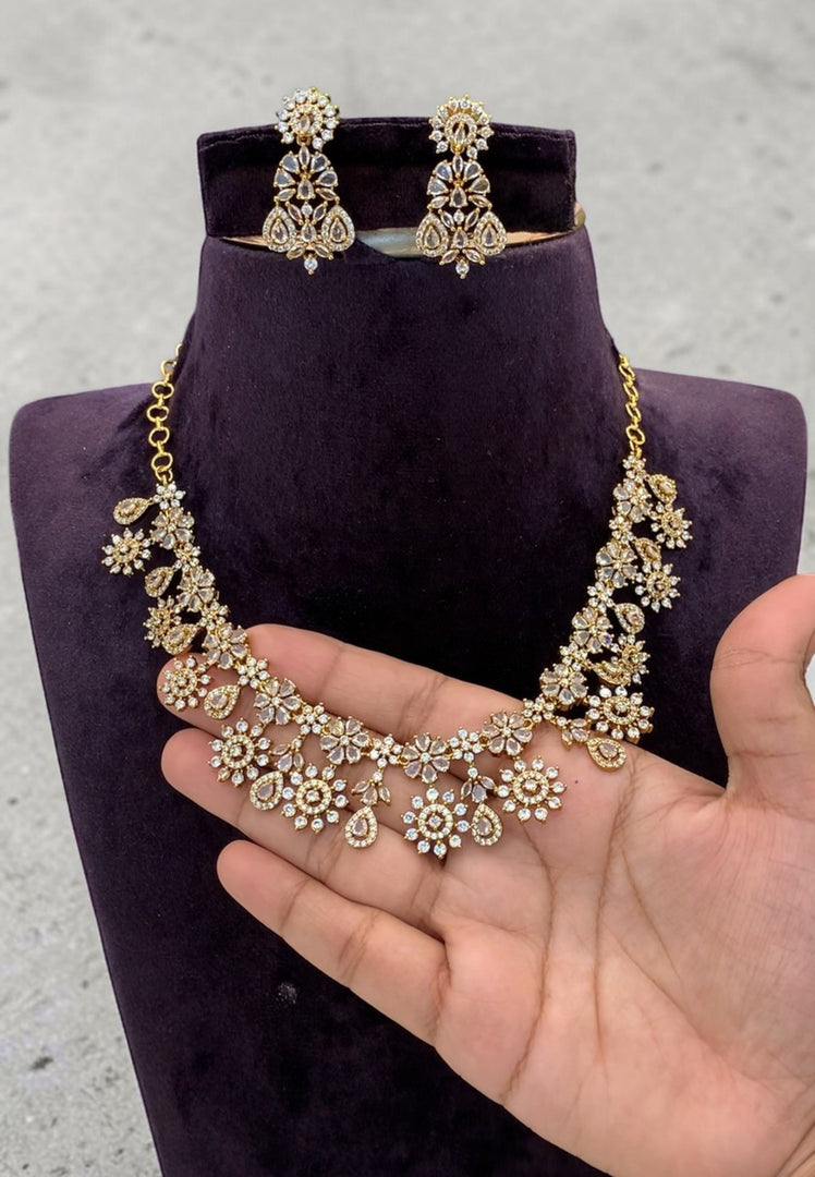 Simple short necklace with diamond replica