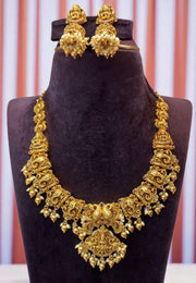 Traditional nakshi short necklace with Laxmi Devi motive