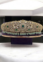 Load image into Gallery viewer, Stunning mehndi Victorian polish hip belt with green stone and guttapusalu hangings
