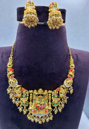 Beautiful short necklace with meenakari design