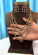 Load image into Gallery viewer, Beautiful 3 layered short necklace with diamond look and green stones
