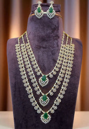 Beautiful three layer gj polish long haram with green stone