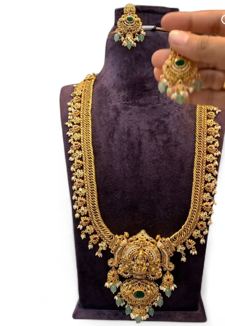 Beautiful jelabi haram with Laxmi Devi motive