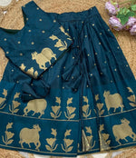 Load image into Gallery viewer, Lehenga*: Soft silk Fully stitched Banarasi design zari weaving work with full Inner 👚Blouse Fully stitched with zari weaving work