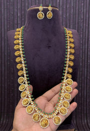 Beautiful long haram with bottumala design and green stone