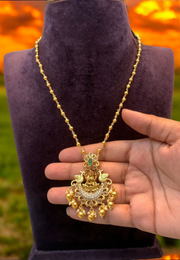 Simple neck piece 18 inch with green stone and guttapusalu hangings