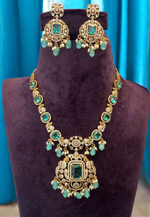 Load image into Gallery viewer, Beautiful short necklace with sea green stone and gold finishing
