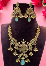 Load image into Gallery viewer, Beautiful short necklace with light pink stones -perfect for any occasion
