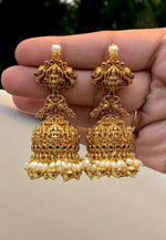 Load image into Gallery viewer, Beautiful nakshi polish jumkhas with guttapusalu hangings
